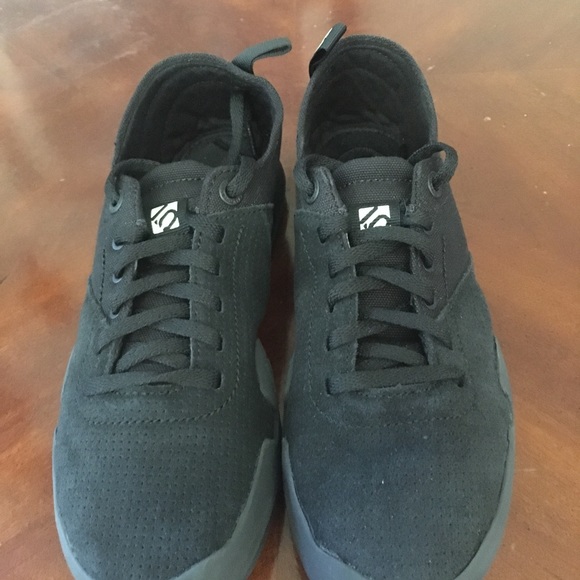 FIVE TEN Urban Approach women’s siz… - Picture 2 of 8